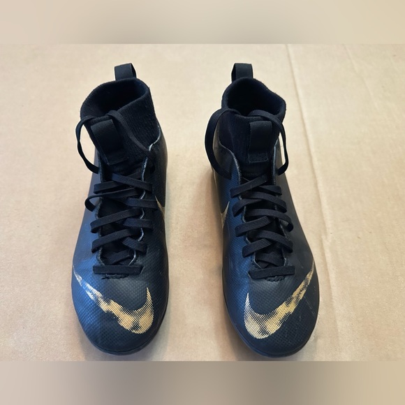 Nike Jr Superfly 7 Club Mercurial Engineer for speed - Picture 3 of 4